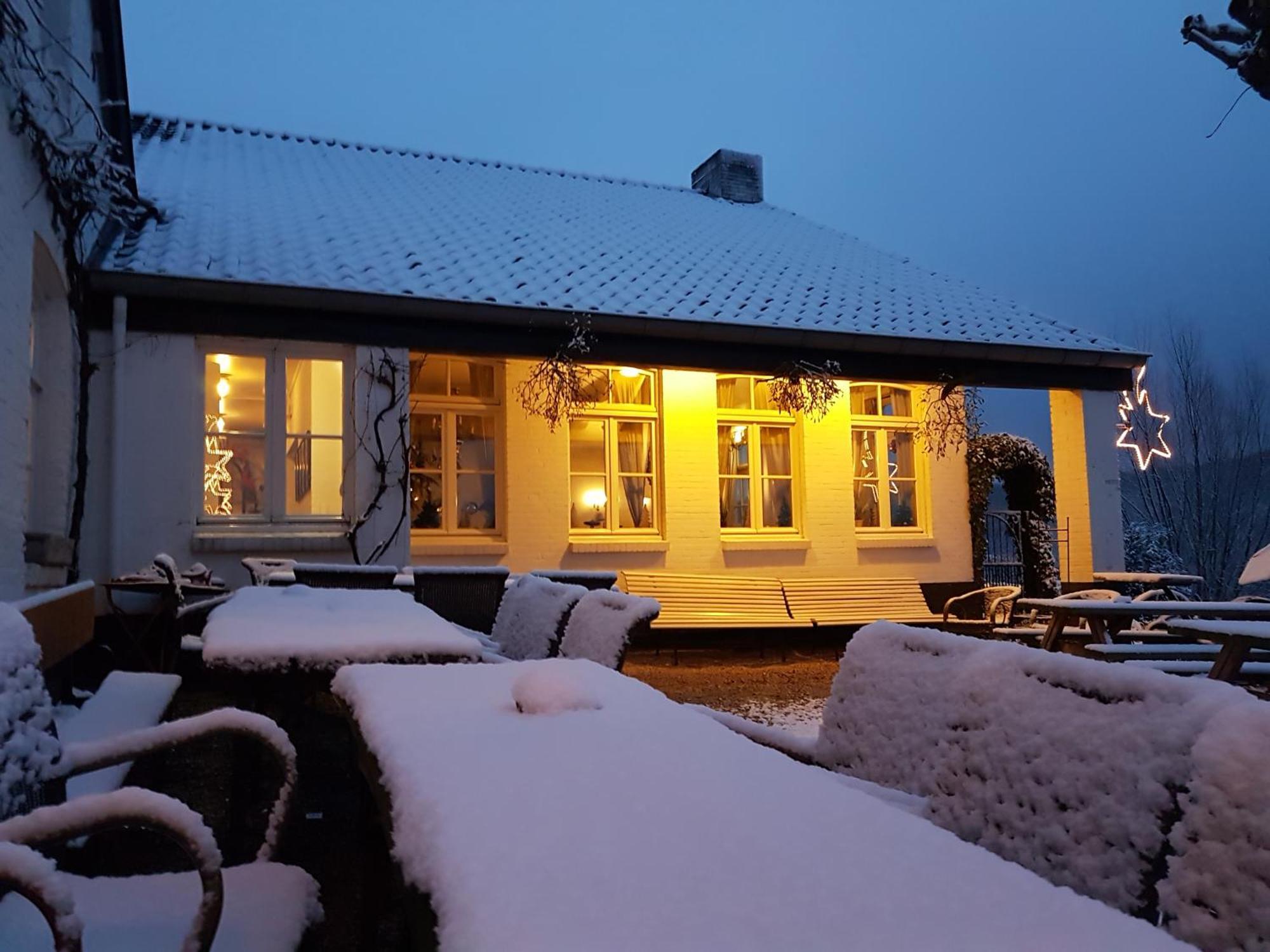 Hotel,Herberg & Appartementen De Smidse Epen Exterior photo